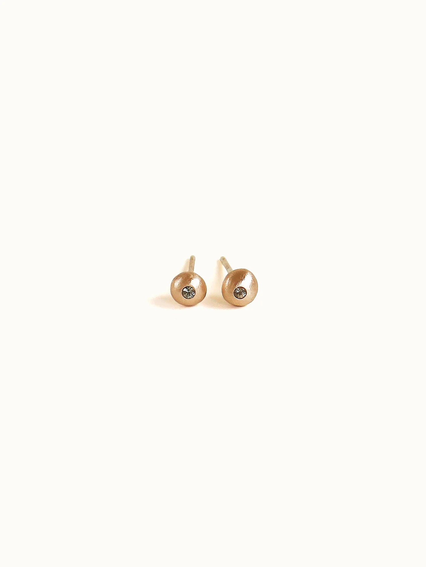 Pebble studs. Pink champagne sapphire
