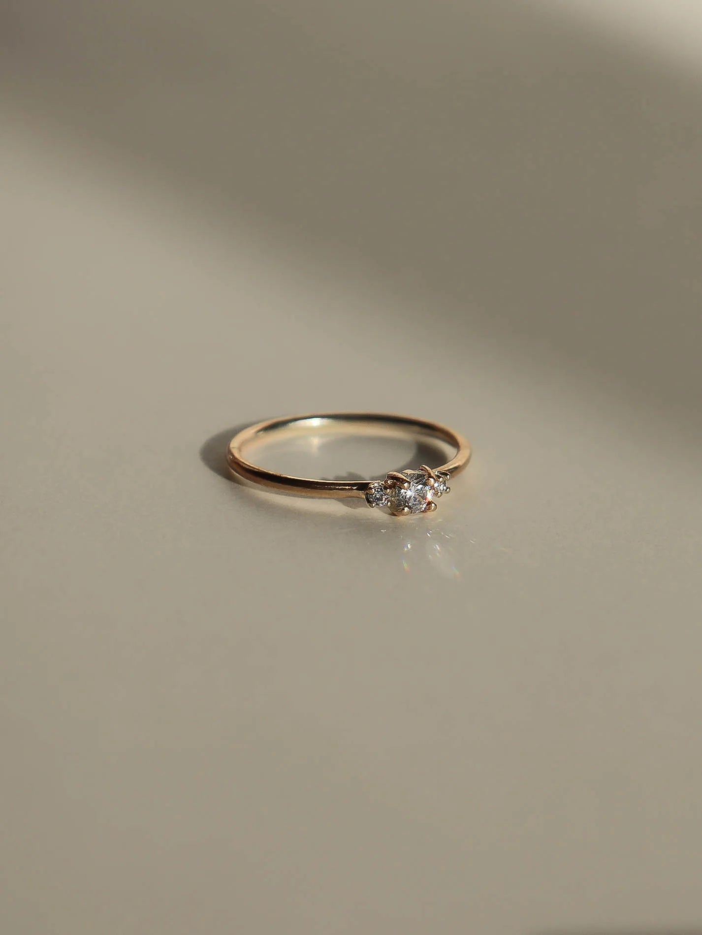 small trilogy diamond ring gold