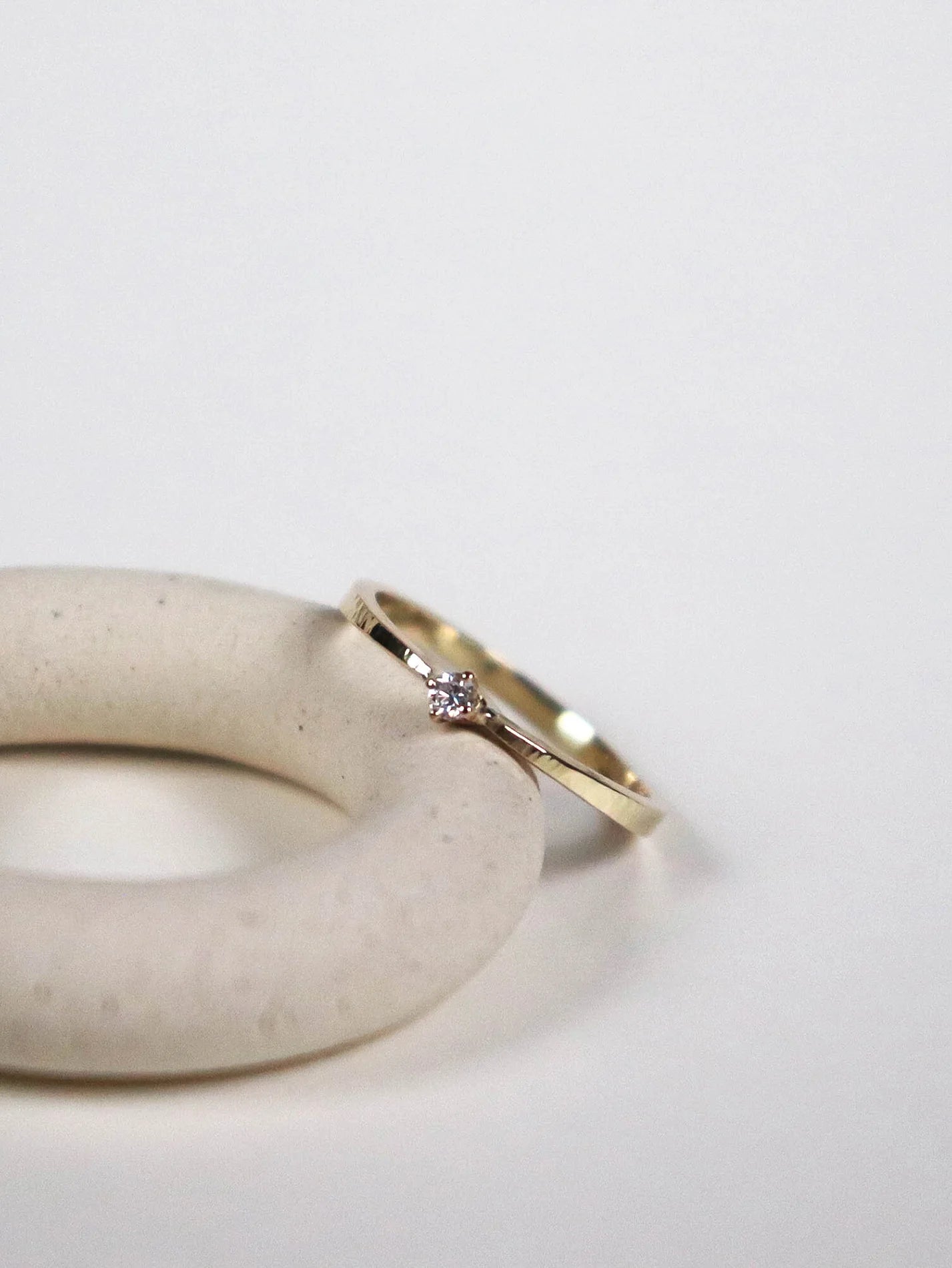 Claire - Baby Diamond Ring