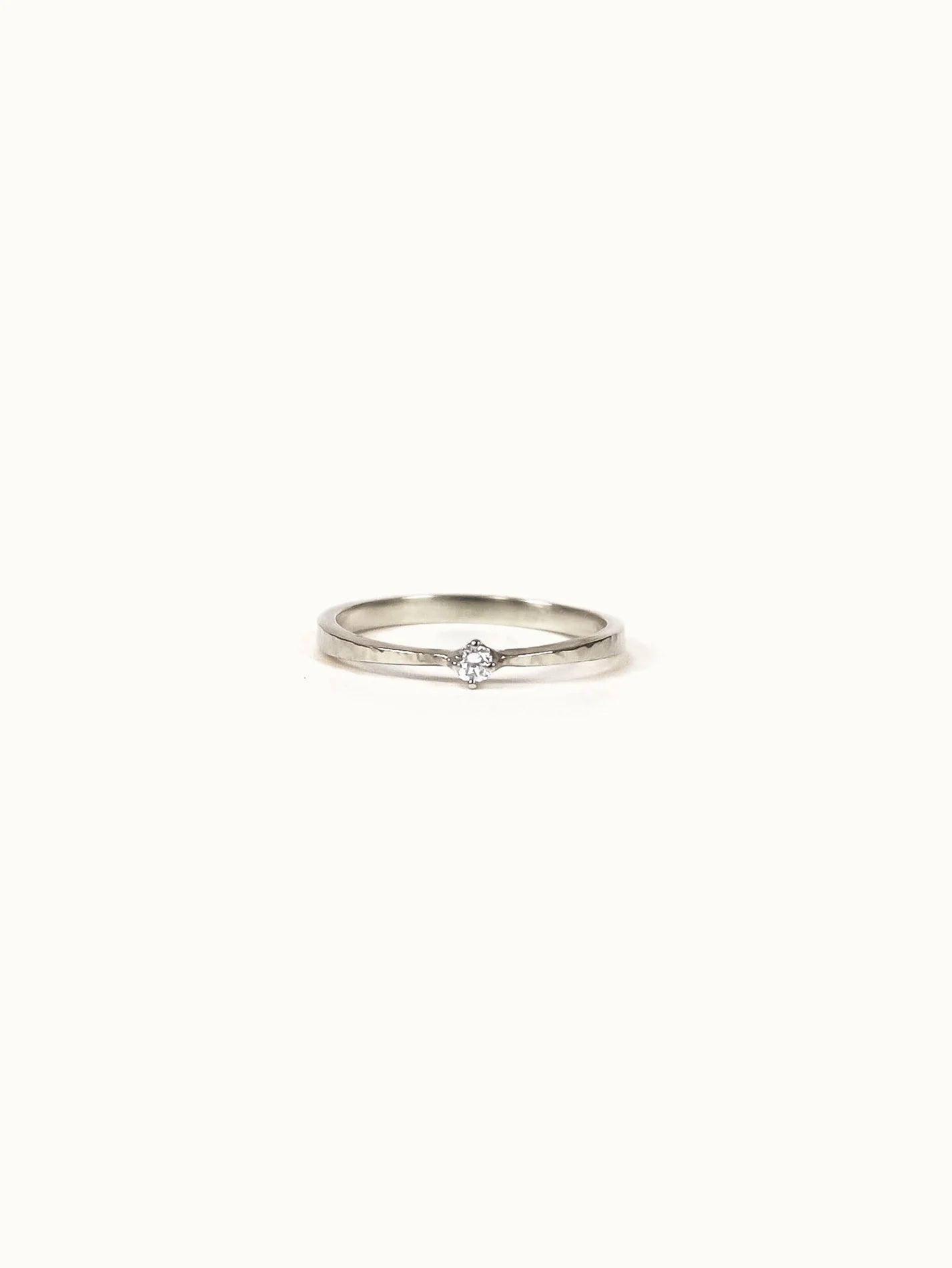 Claire - Baby Diamond Ring