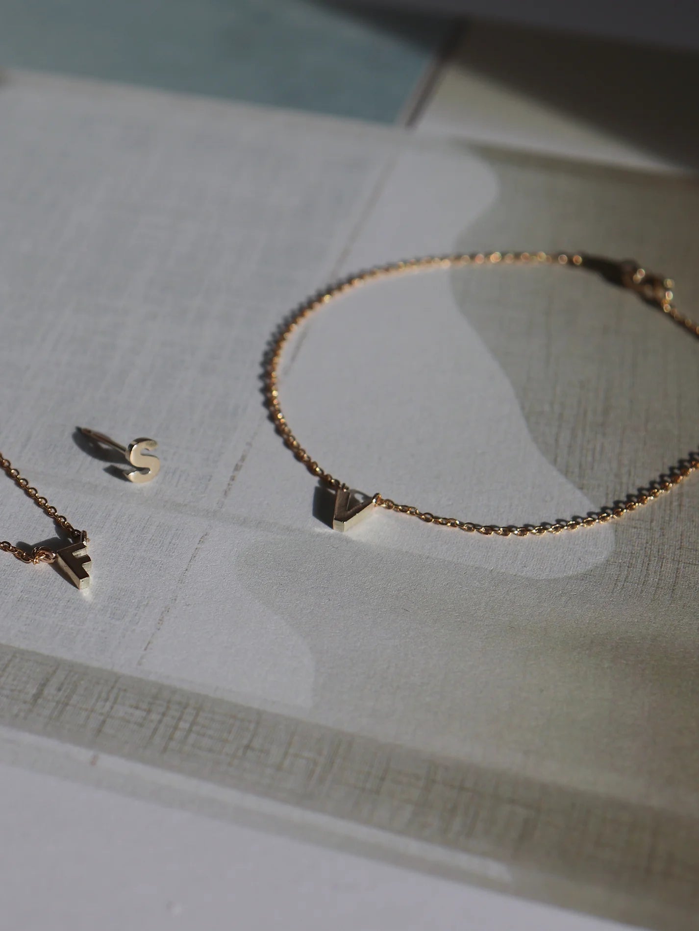 Mini initial bracelet