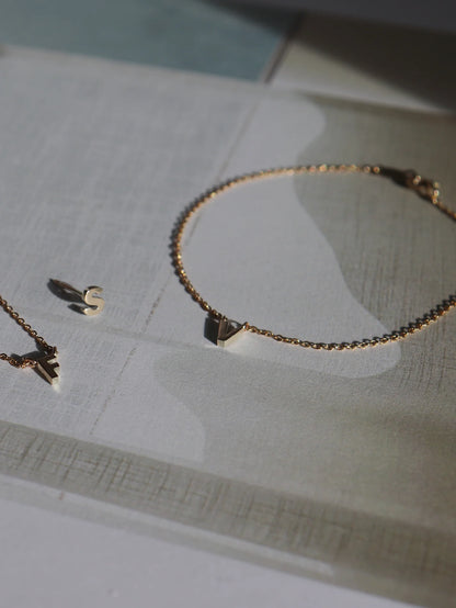 Mini initial bracelet