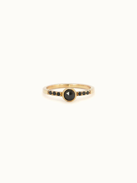 Ligeia black diamond ring