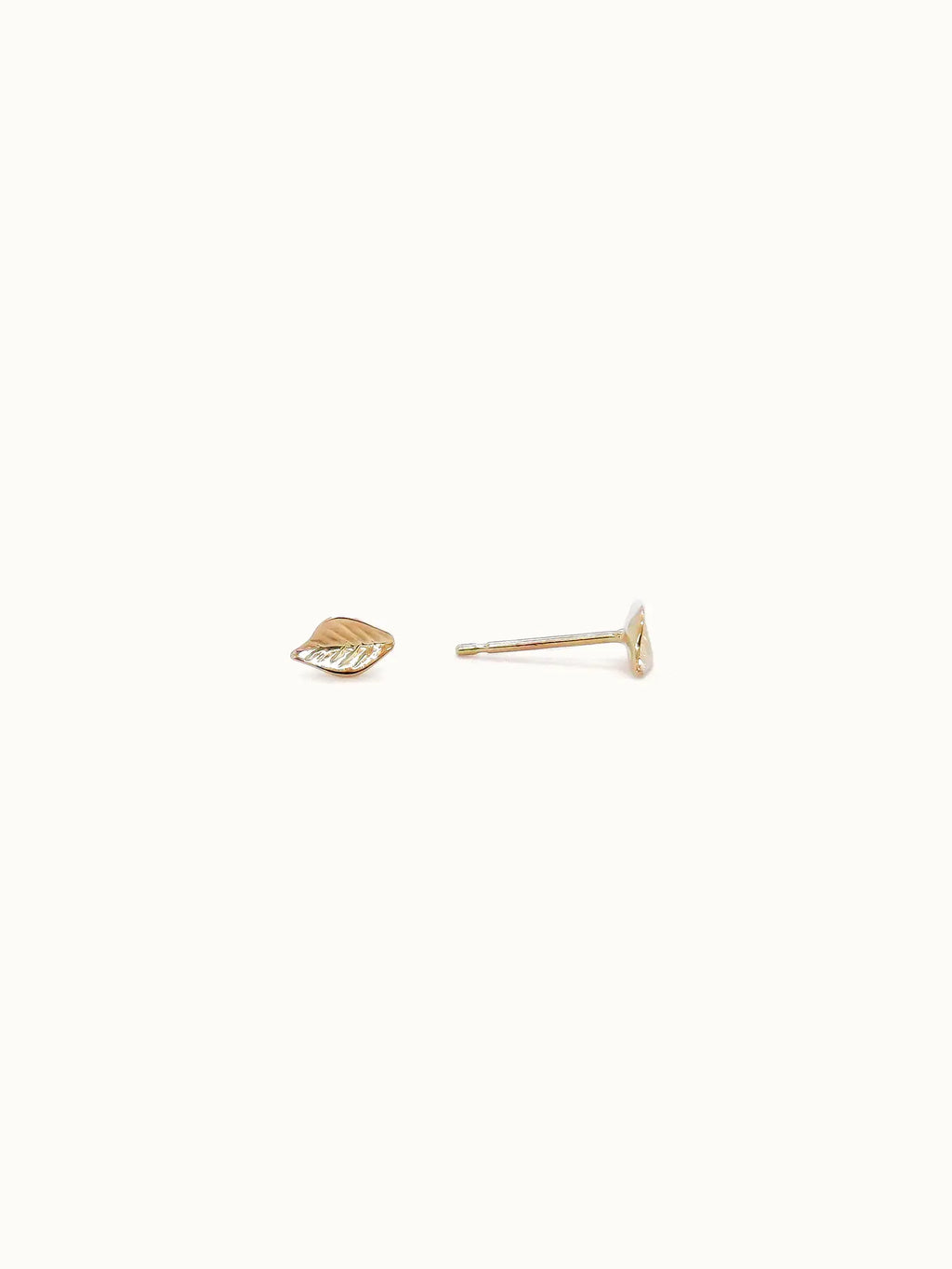Foliage studs