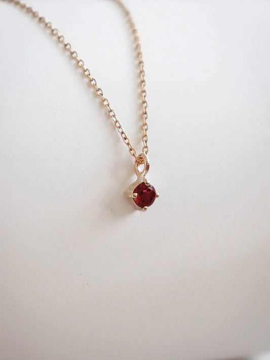 January Birthstone: Garnet