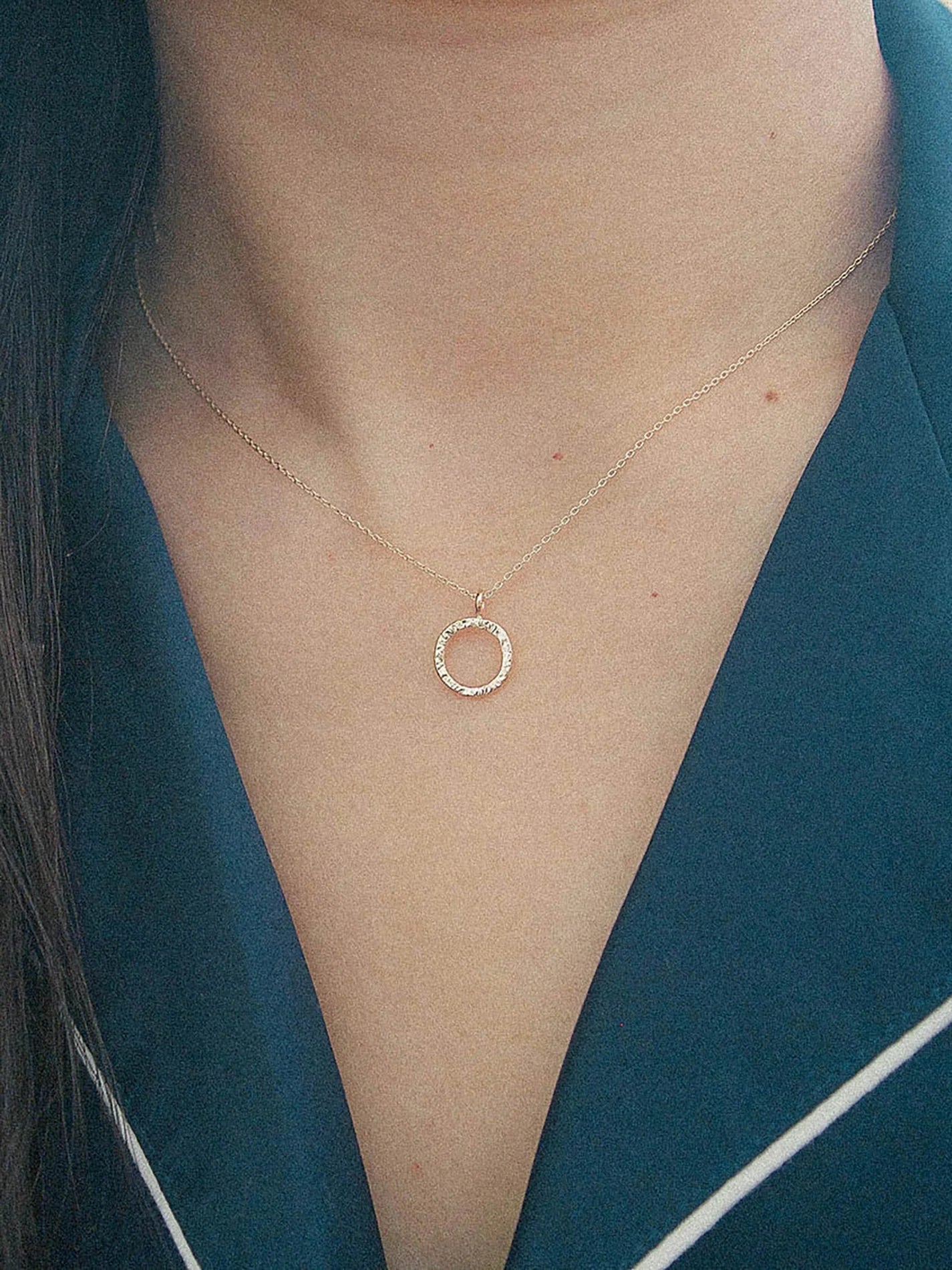 Halo - Textured Circle Necklace