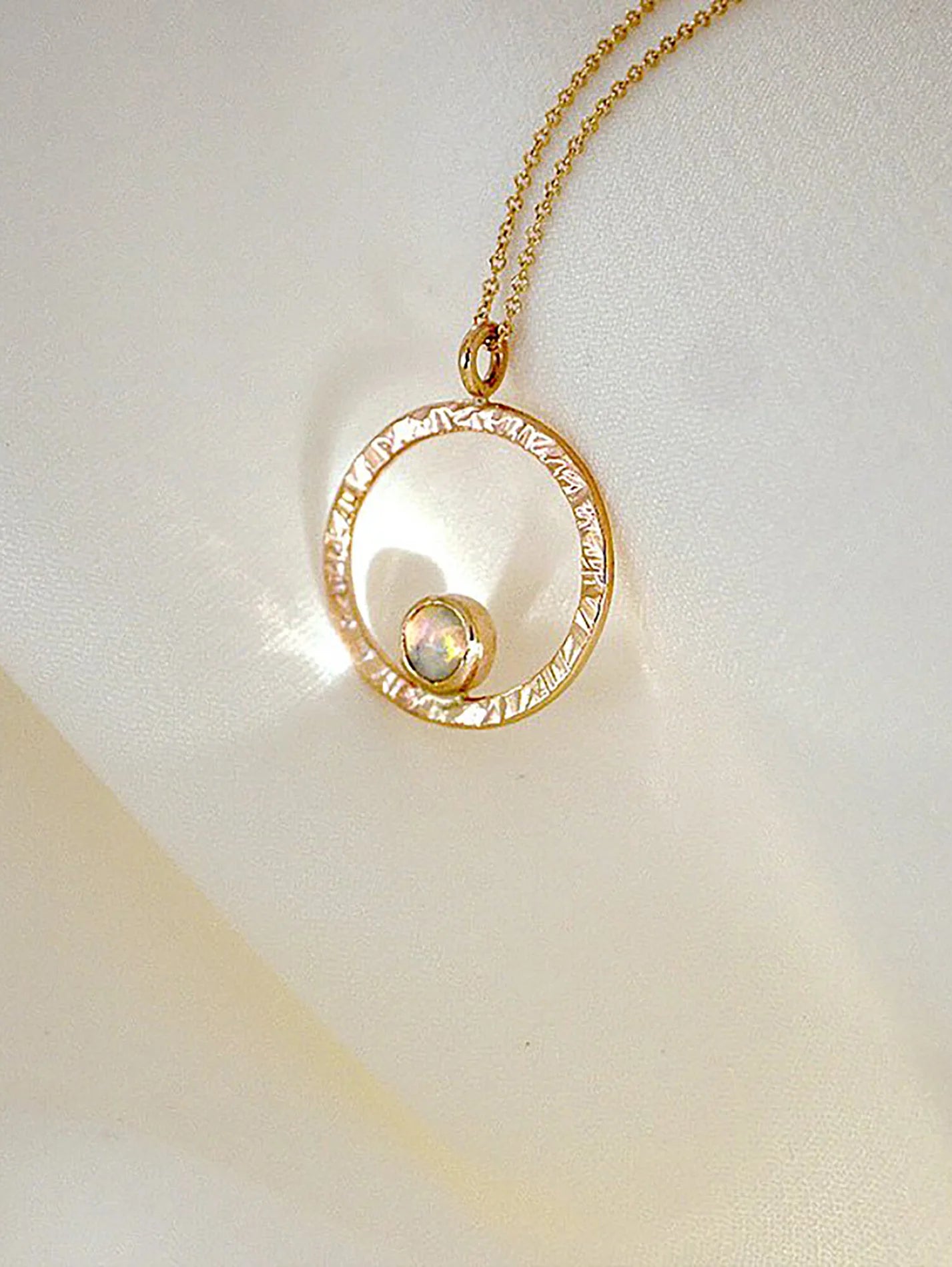 Kyra - Opal