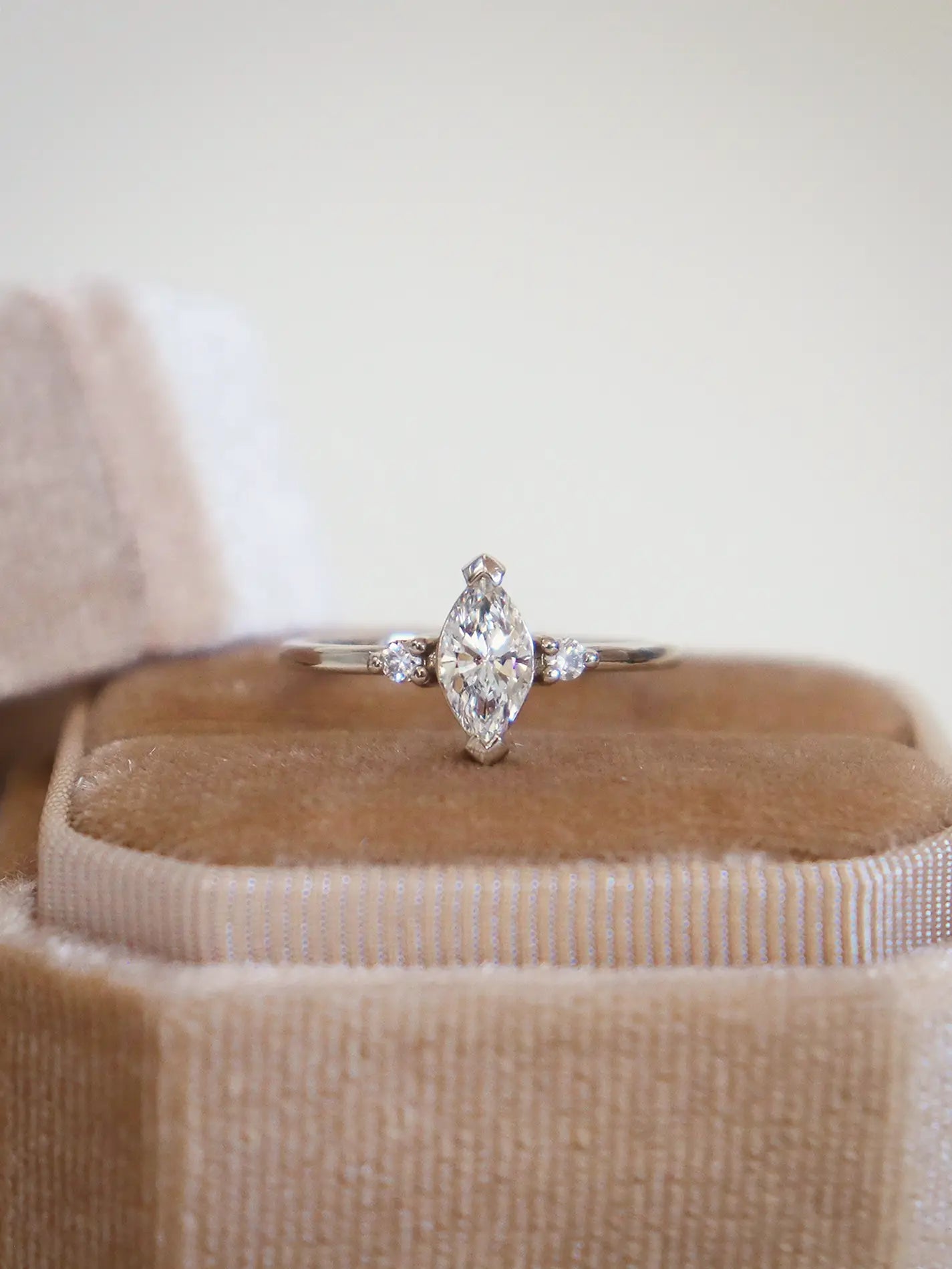 Florence. Three-stone marquise diamond ring