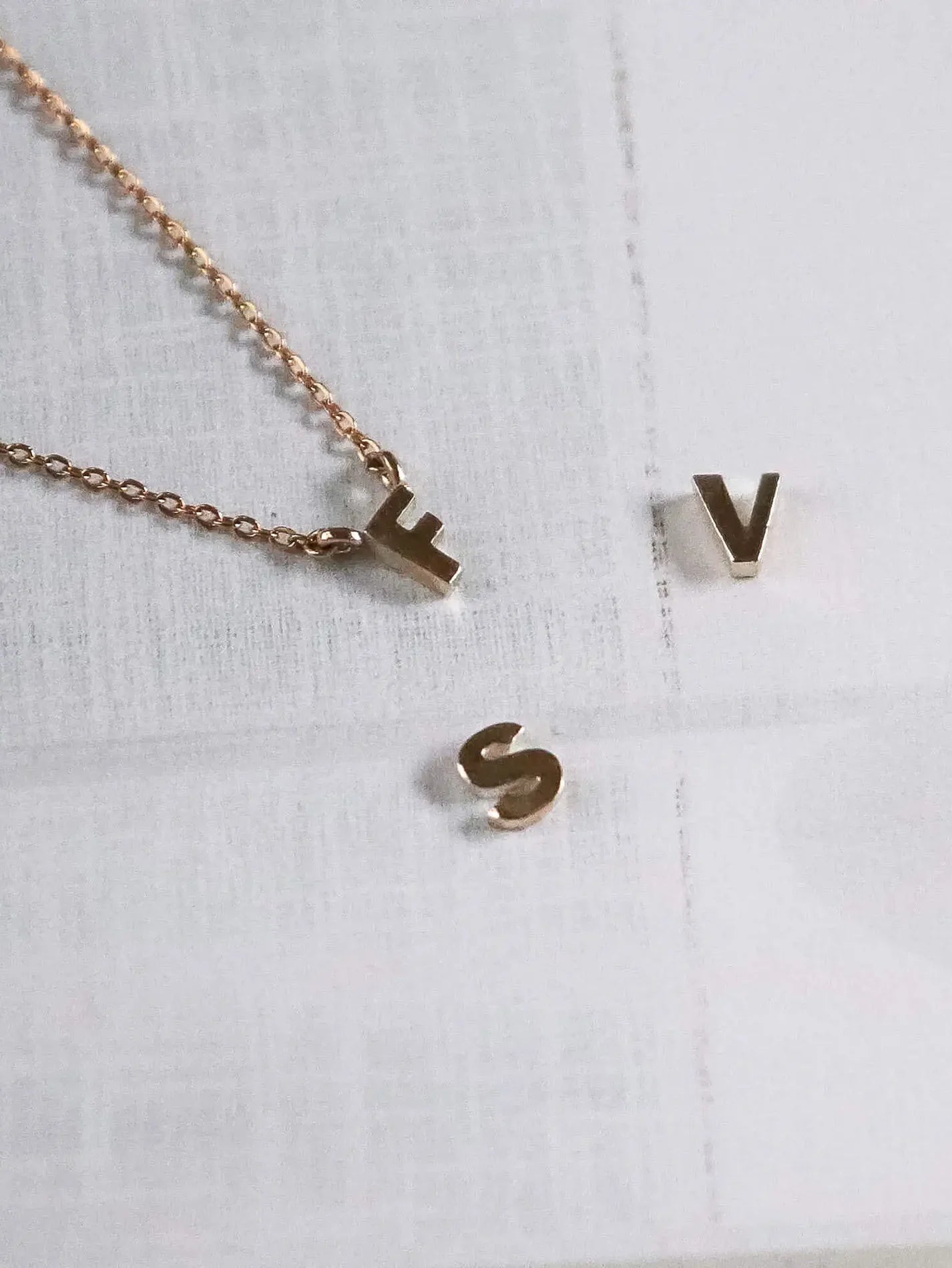Mini initial bracelet