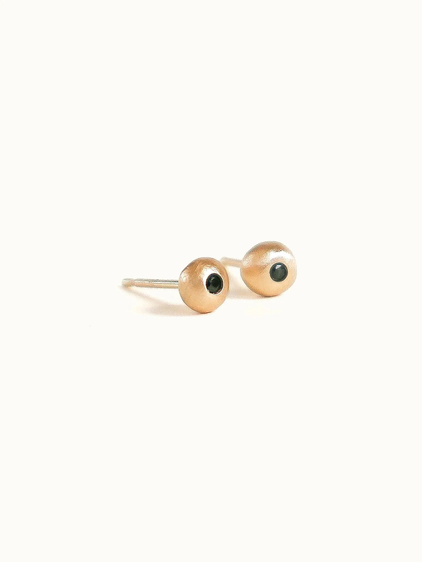Pebble studs. Black diamond