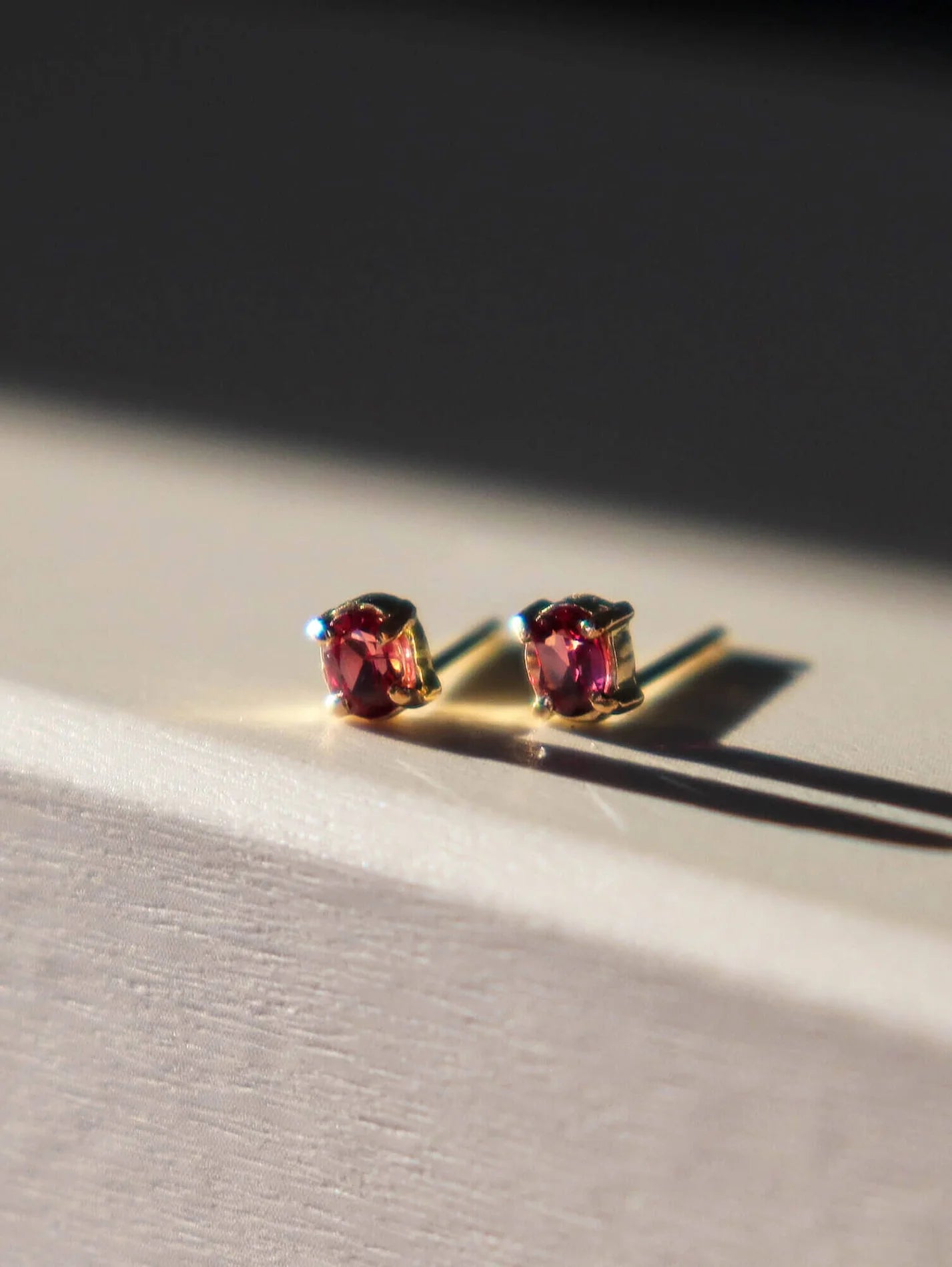 Rhodolite Garnet Studs