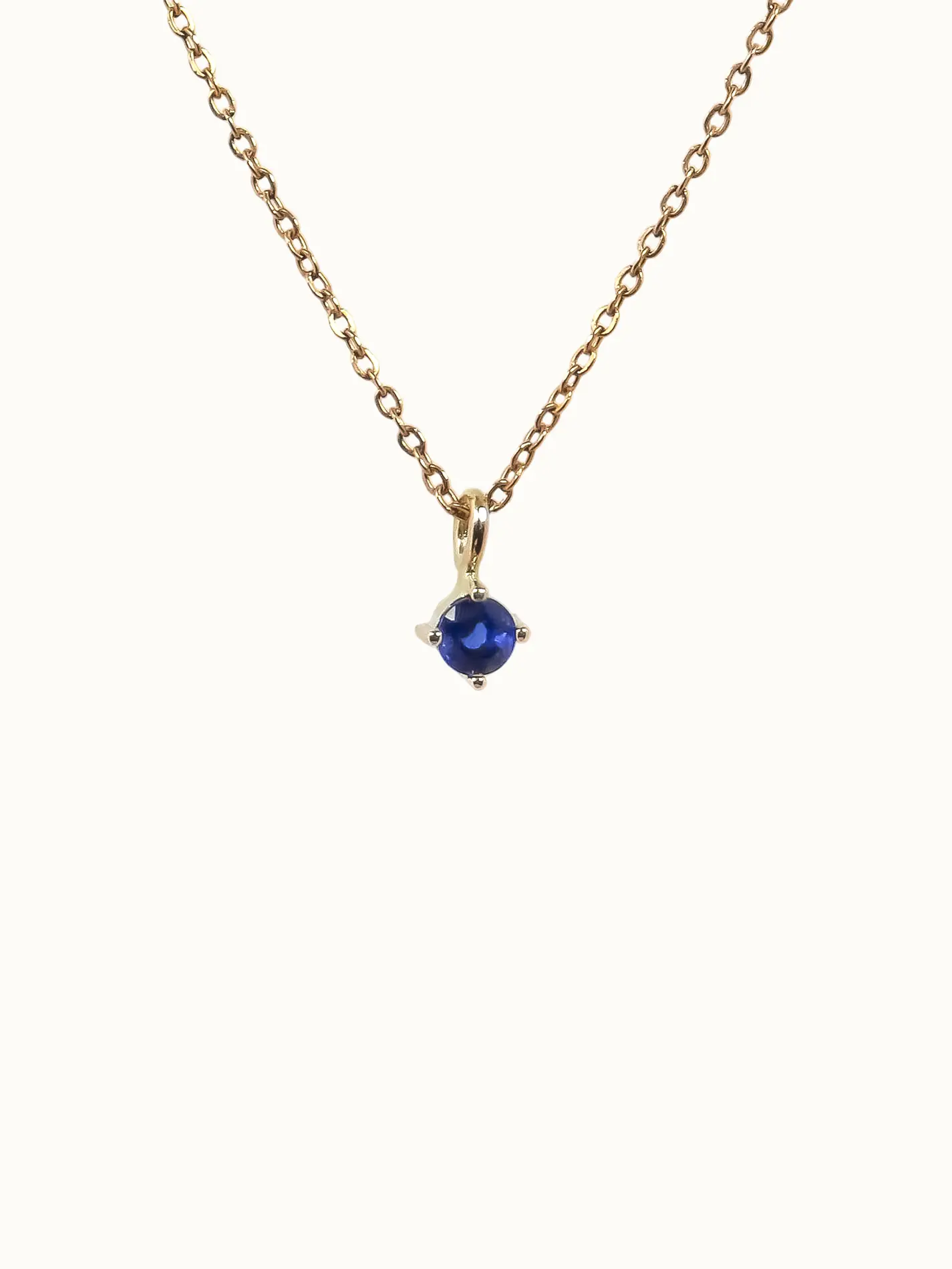 September Birthstone Necklace: Sapphire