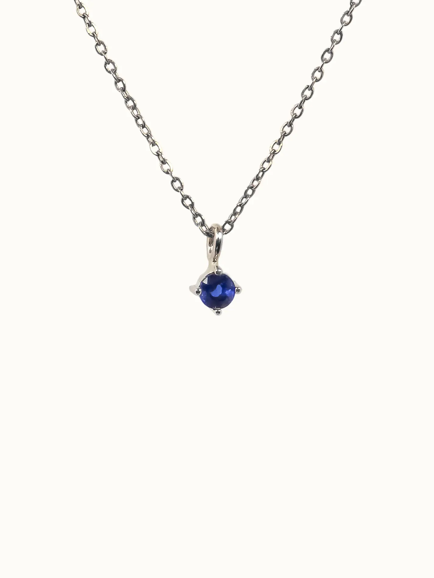 September Birthstone Necklace: Sapphire