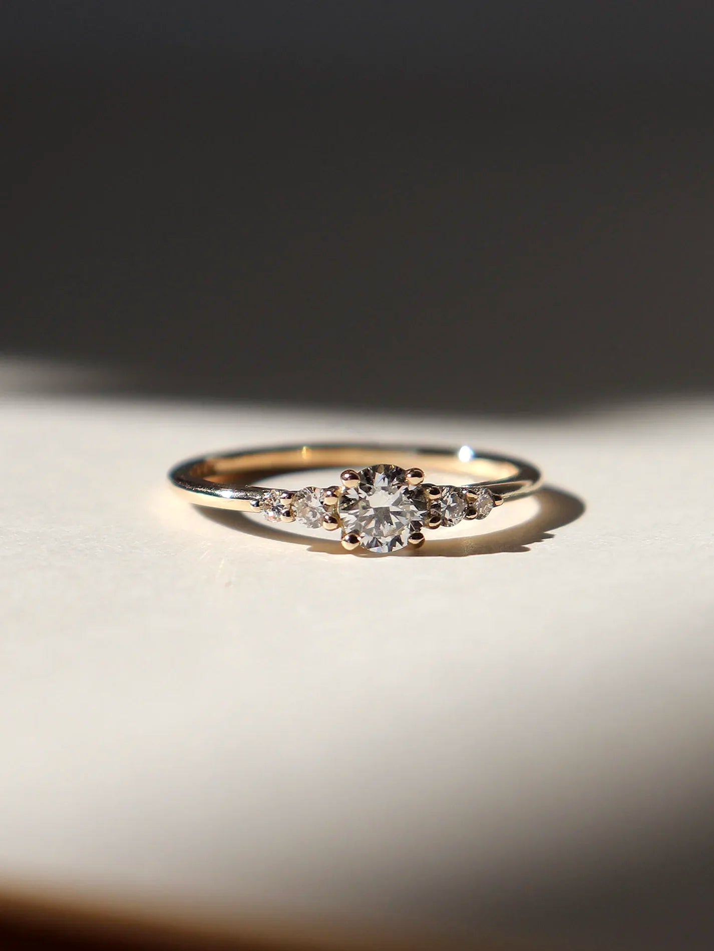 Sonnet. Five-stone diamond ring