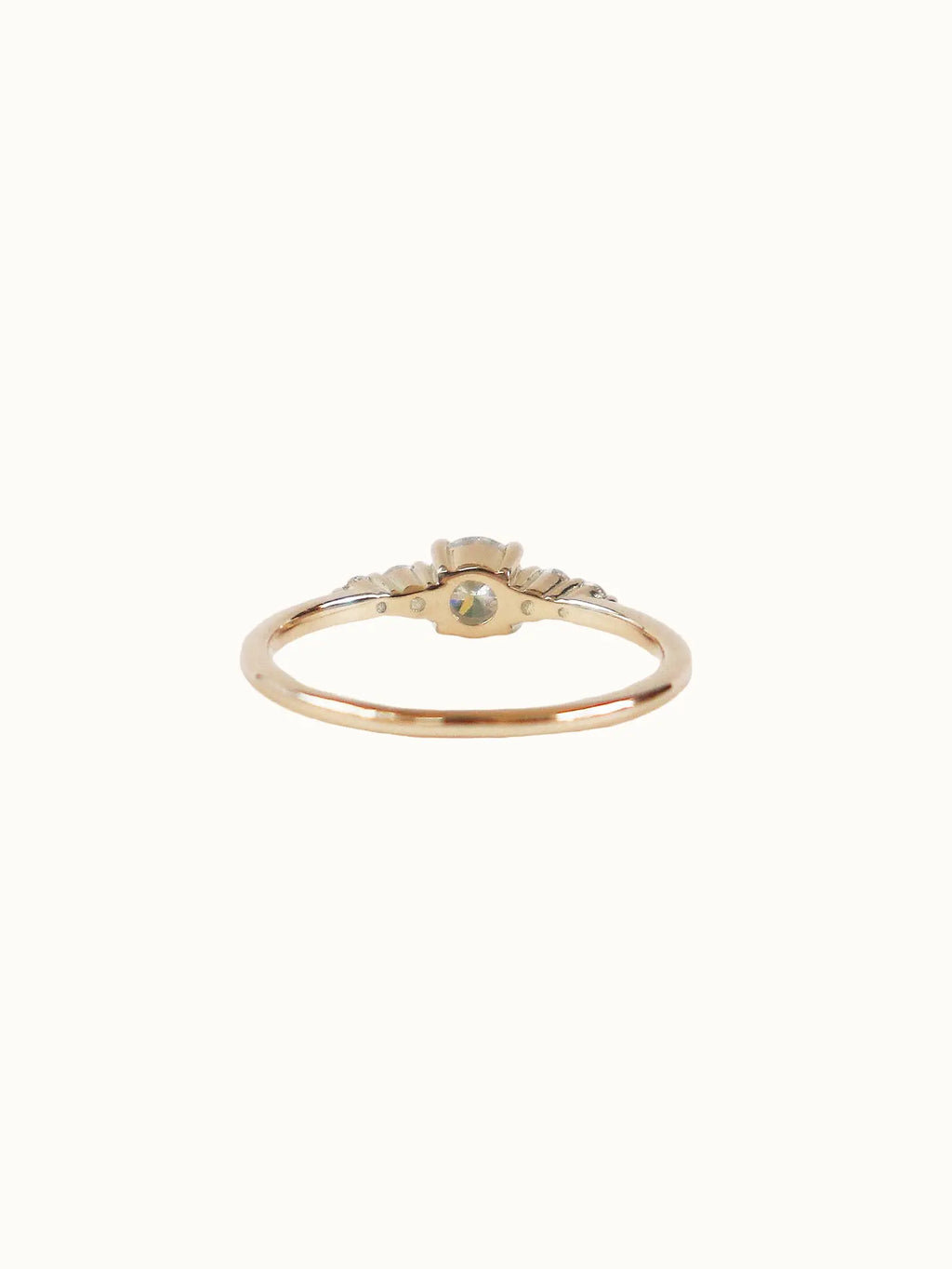 Sonnet. Five-stone diamond ring