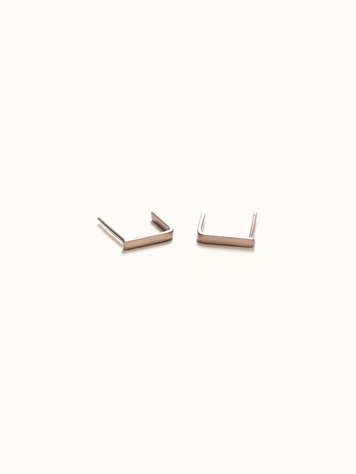 Staple Studs