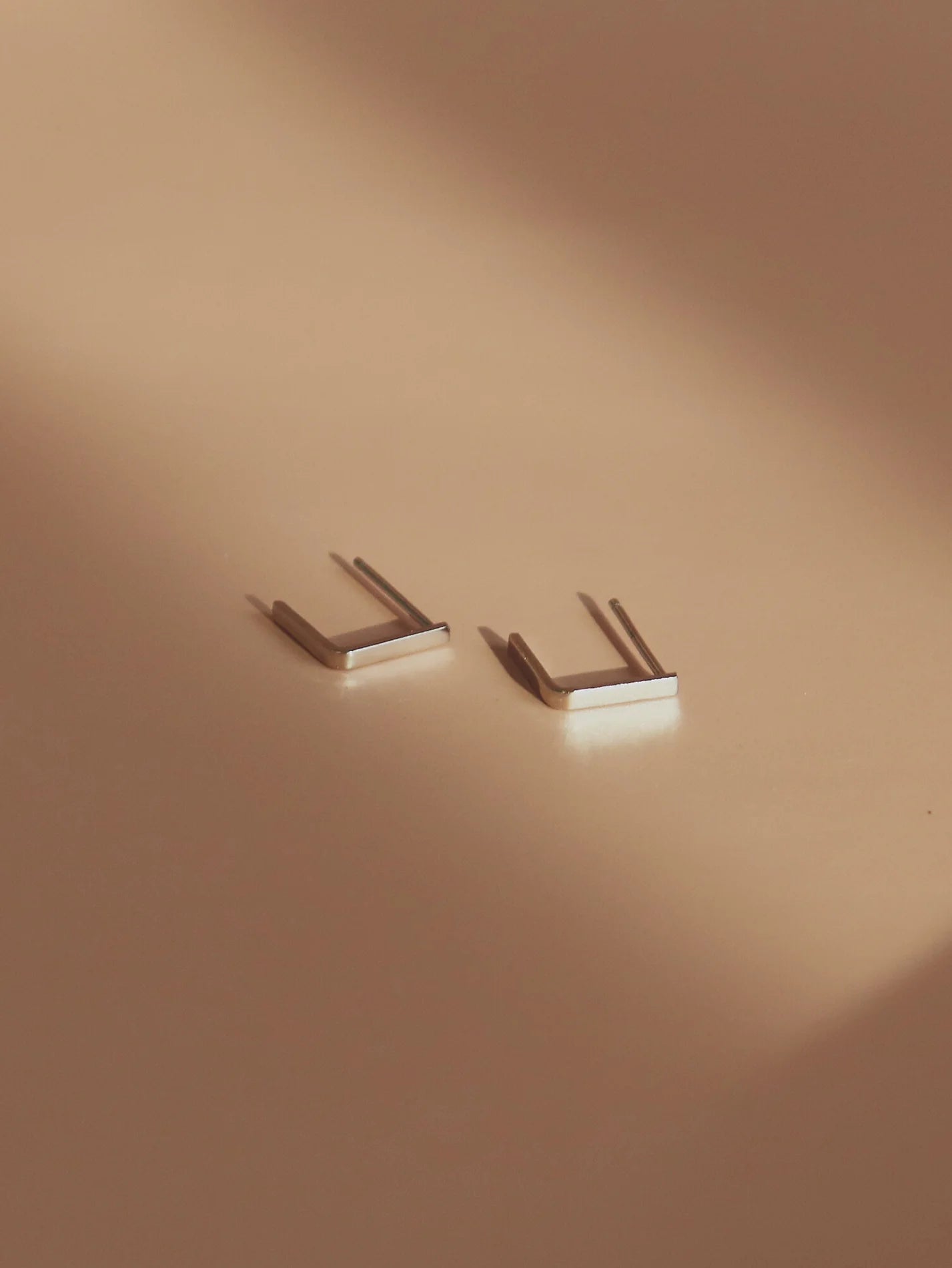Staple Studs