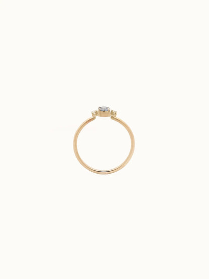 Winter - Icy blue sapphire ring